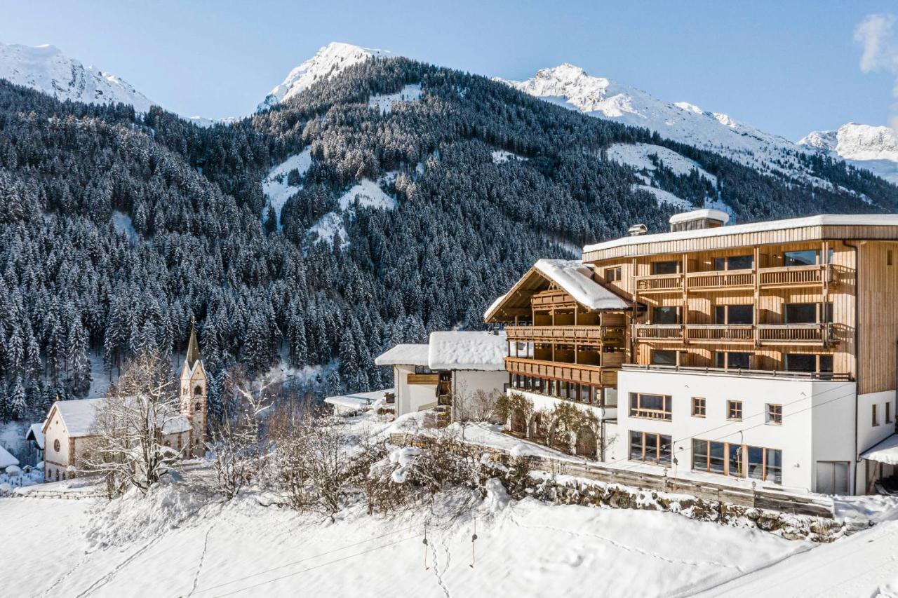 Hotel Panorama Fleres Buitenkant foto