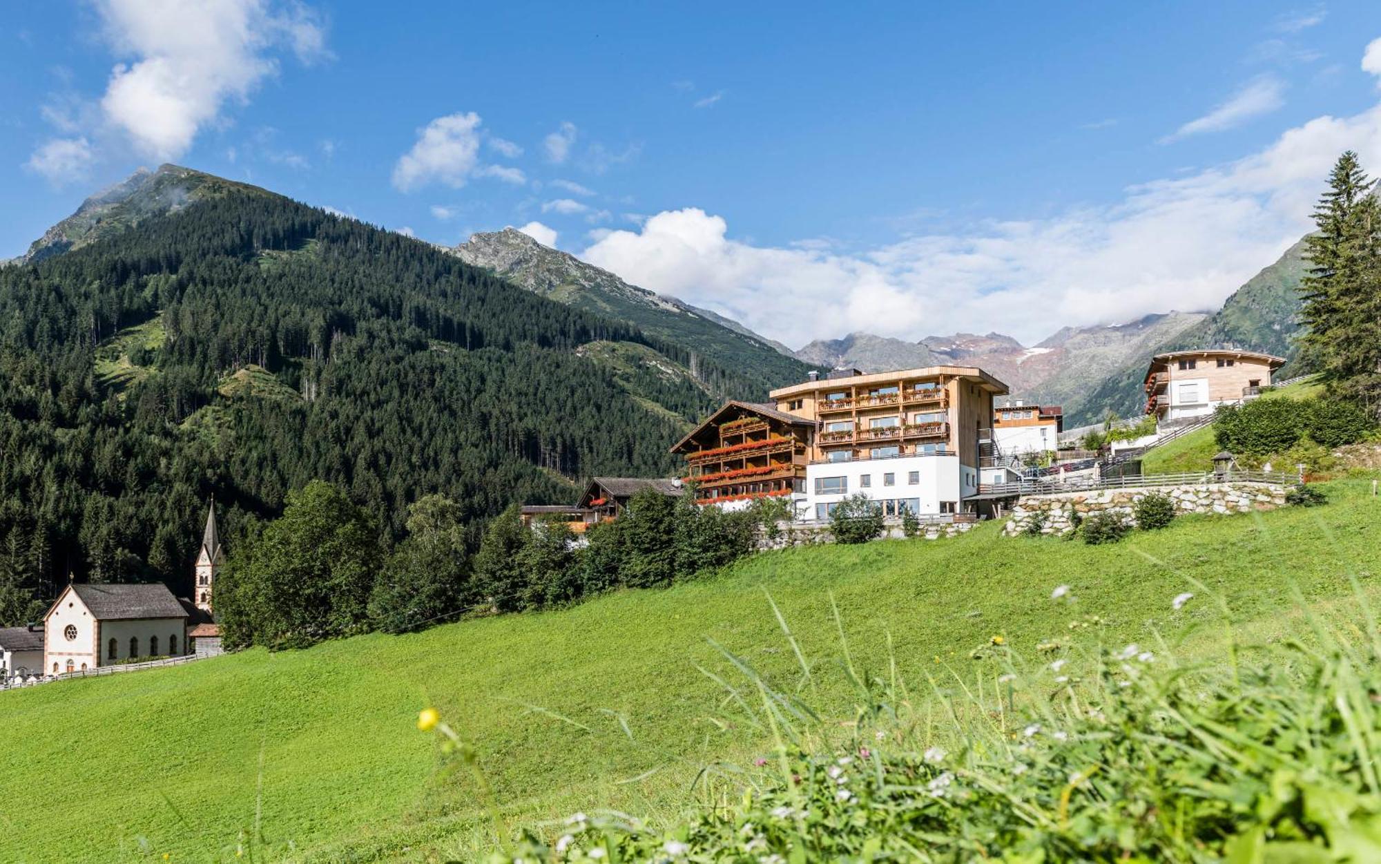 Hotel Panorama Fleres Buitenkant foto