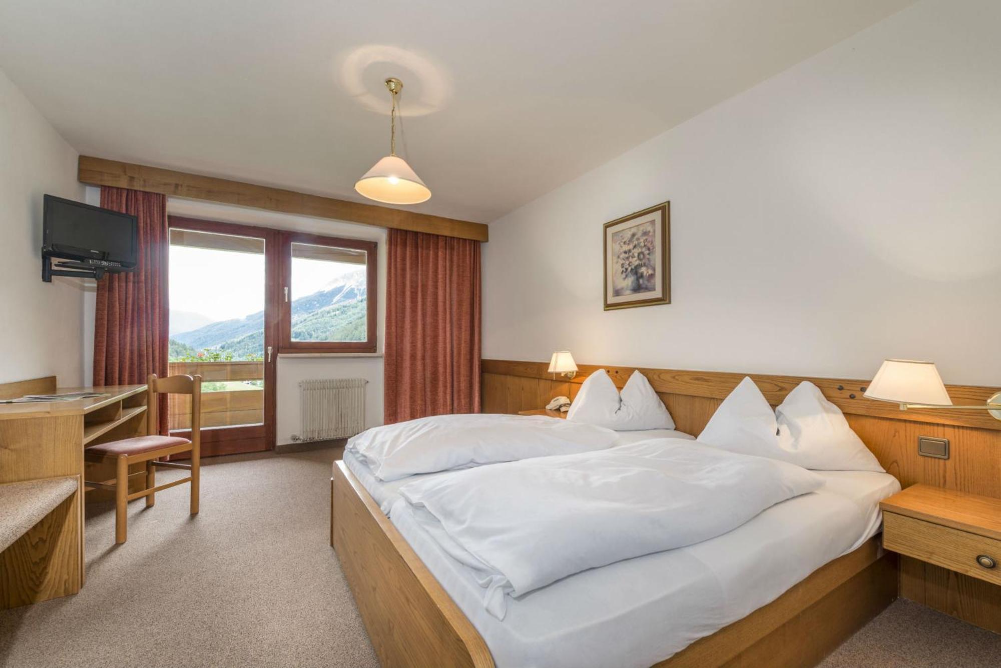 Hotel Panorama Fleres Buitenkant foto